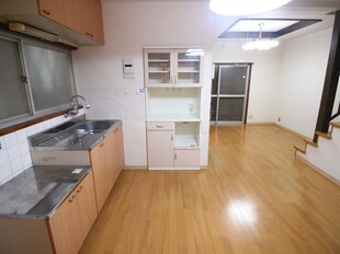 住吉区苅田1丁目貸家の物件内観写真